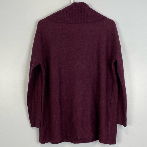 Ellen Tracy 100% Fine Merino Wool Medium M Beet Purple Cowl Neck Sweater Button - Picture 8 of 8